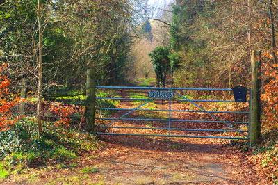 five-acres-downe-gate